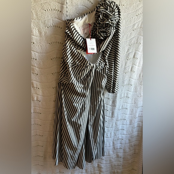NWT Carolina Herrera Striped Rosette One-Shoulder Cutout Midi Dress - Picture 10 of 14